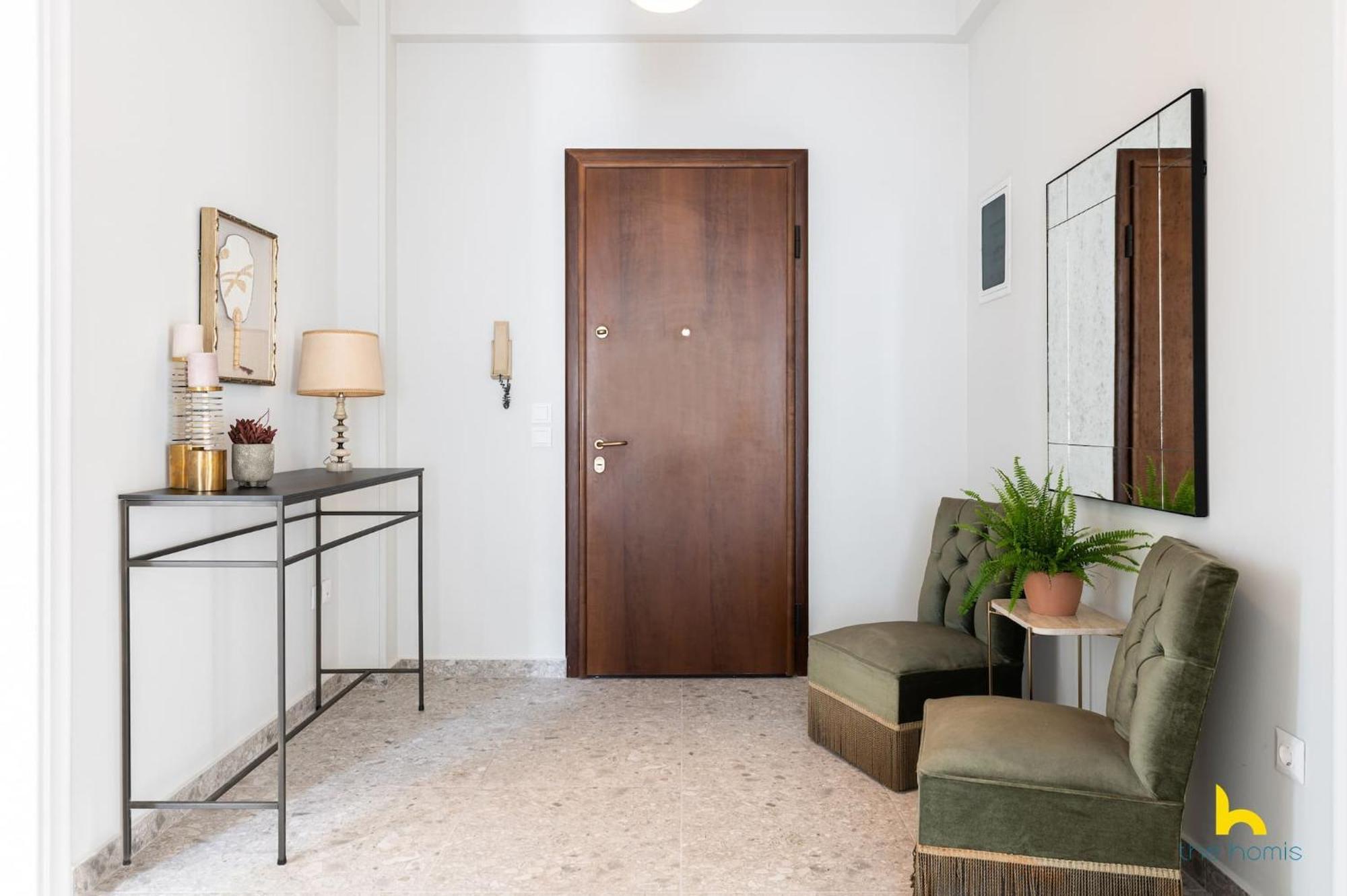 Contemporary 2-Bdr Apt Near Kalimarmaro & Alsos Park! Athens Exterior photo